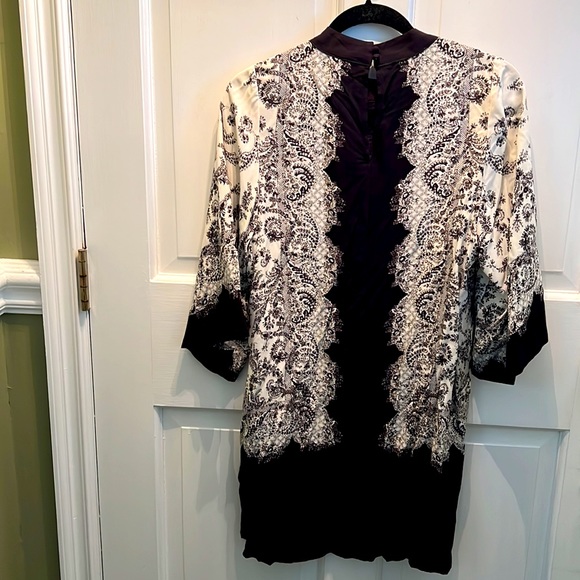 SALE! NWT H&M Adorable Shift Dress Like New! LAST CALL - Picture 3 of 4